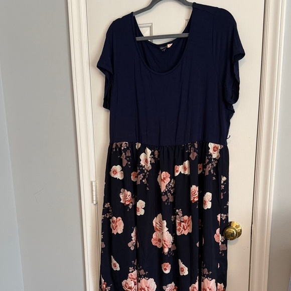 Modcloth Dresses & Skirts - ModCloth Navy Dress with Yellow Trim
